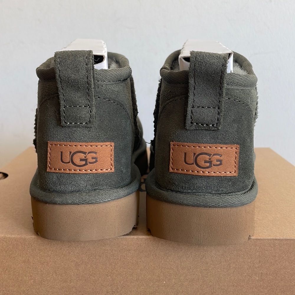 UGG Classic Ultra Mini Forest Night USA Women Size 6/UK 4/EU 37 - Picture 10 of 15